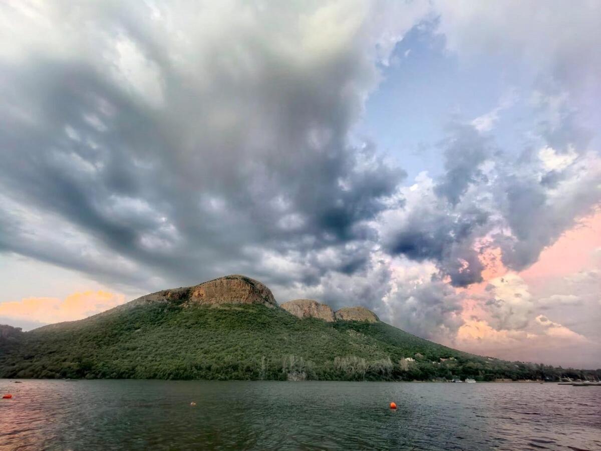 Wakanda On Hartbeespoort Dam Exterior photo