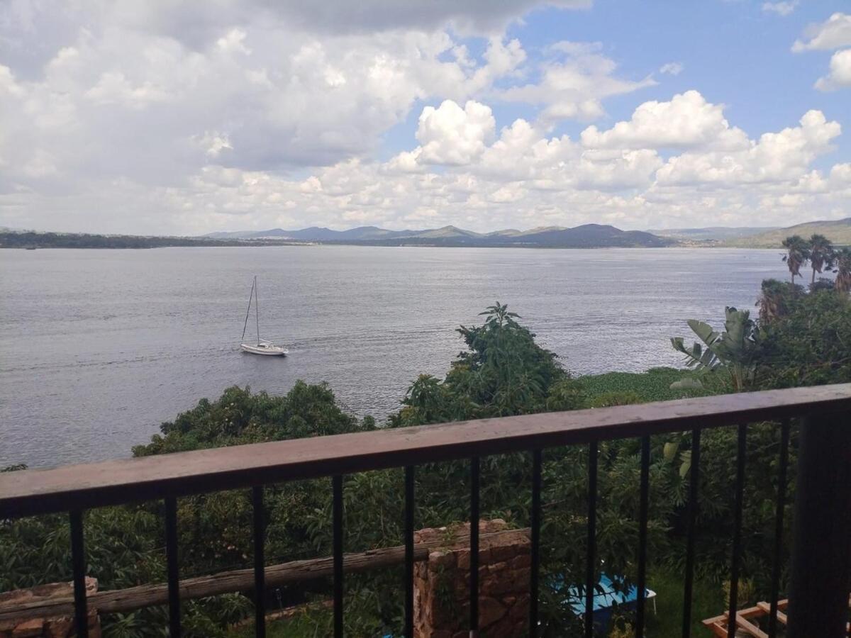 Wakanda On Hartbeespoort Dam Exterior photo